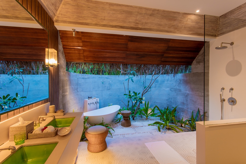 content/hotel/Kanuhura/Accommondation/Beach Villa Sunrise/Kanuhura-Acc-BeachVillaSunrise-02.jpg